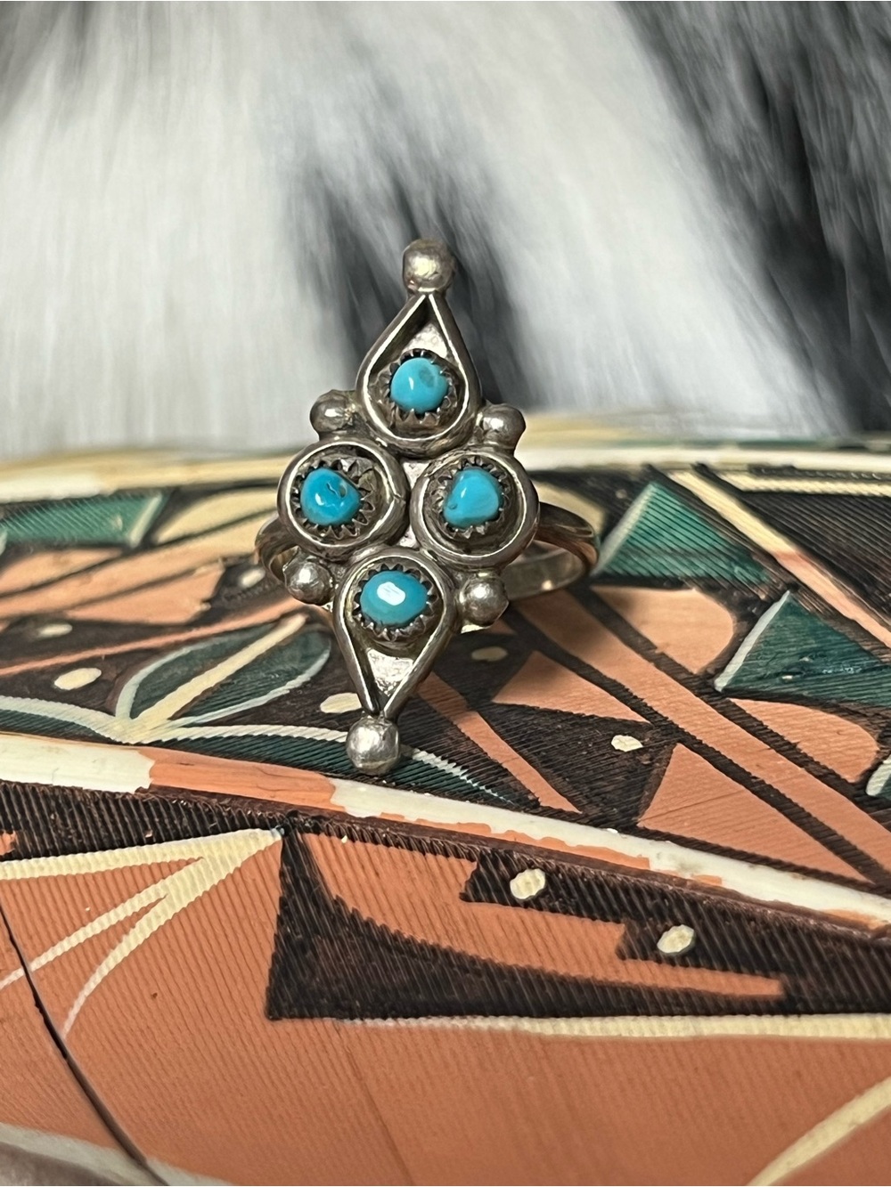 Sterling Silver 1970s Zuni turquoise ring